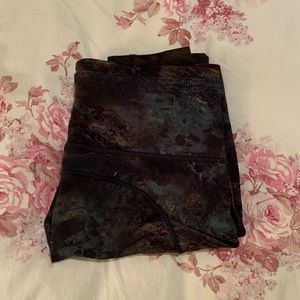 Lululemon Fast and Frees